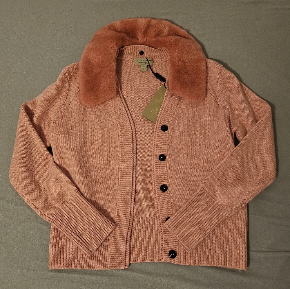Burberry  sweater